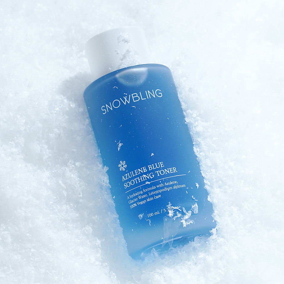 Toner làm dịu da snowbling azulene blue soothing toner